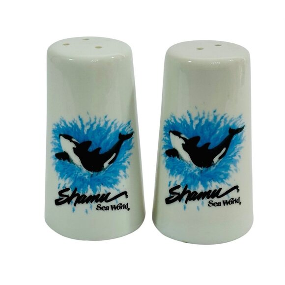 Unbranded Other - Sea World Amusement Park Shamu Killer Whale Salt & Pepper Shakers Ceramic Vtg